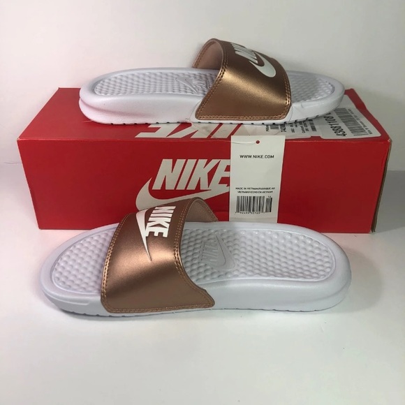 Nike Shoes - New Nike slides